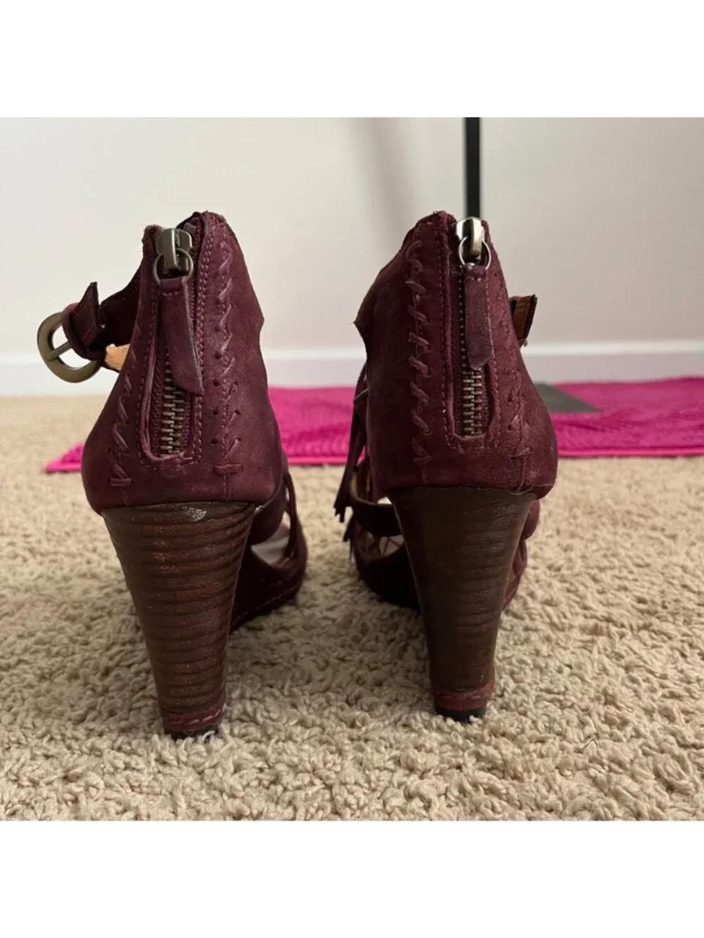 TRASK‎ Felicity Fringe Suede Leather Wedges in Wine Size 9.5